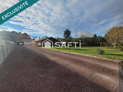 Maison - 140 m² - 6 pièces