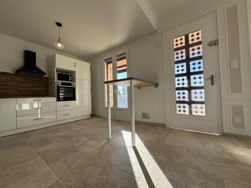 Maison - 145 m² - 7 pièces