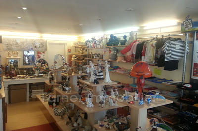 Fonds de commerce - Magasins - 75 m²