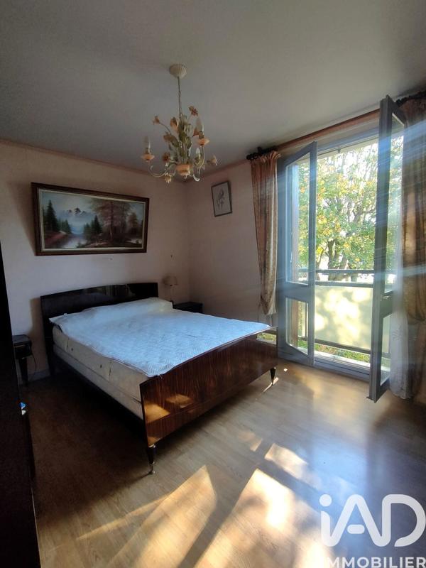 Maison - 94 m² - 5 pièces