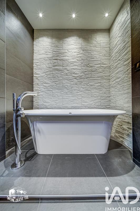 Appartement - 92 m² - 4 pièces