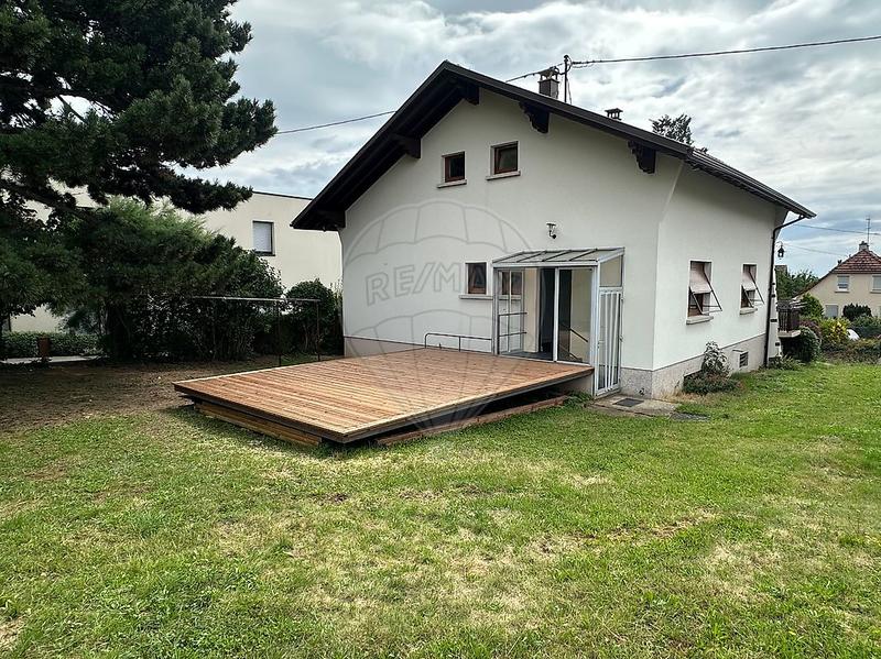 Maison - 135 m² - 6 pièces