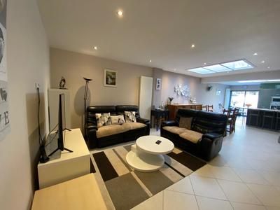 Maison de ville - 110 m² - 5 pièces