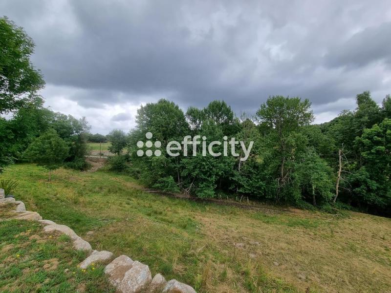 Maison - 200 m² - 4 pièces