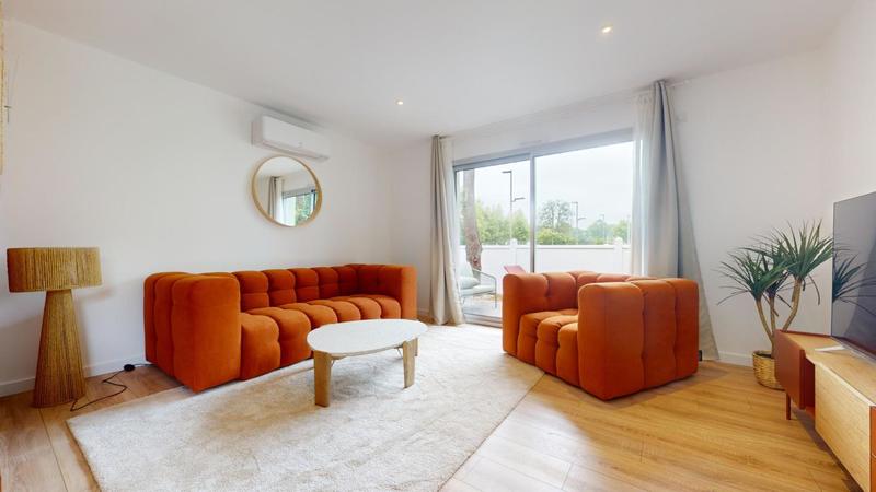 Maison - 91 m² - 7 pièces