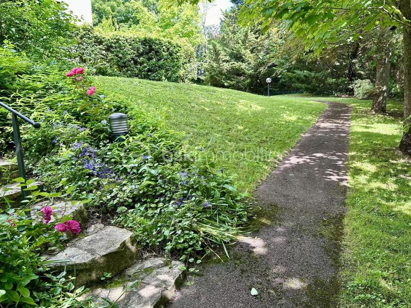 Duplex - 134 m² - 6 pièces