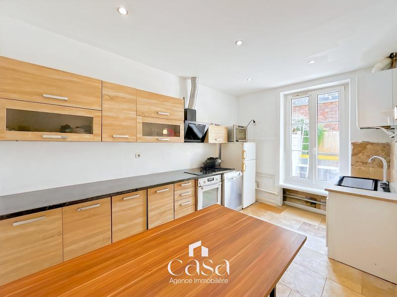 Maison - 87 m² - 5 pièces