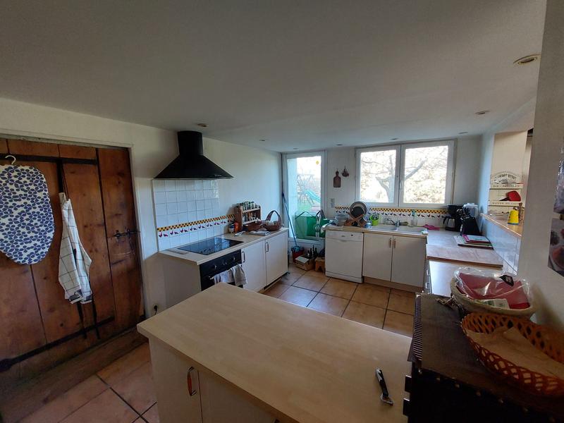 Maison - 203 m² - 5 pièces