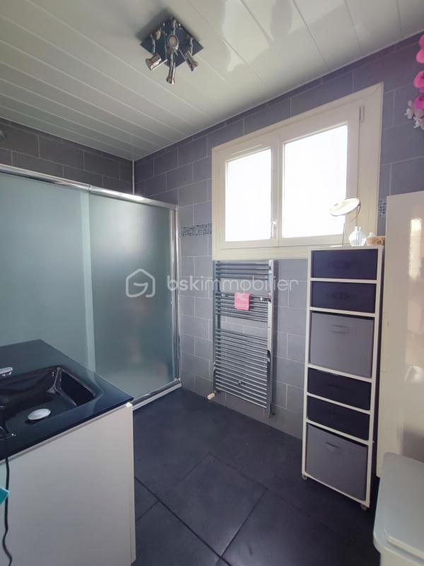 Maison - 96 m² - 5 pièces