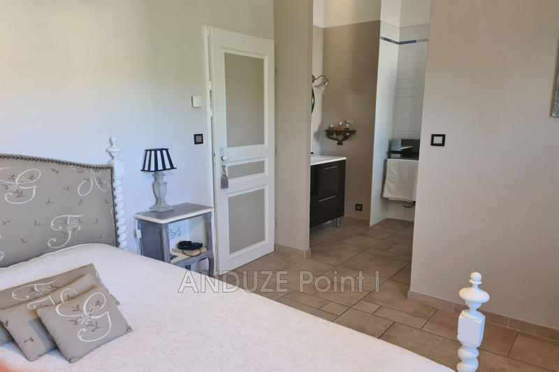 Maison - 194 m² - 8 pièces