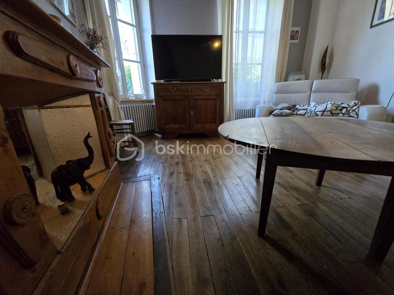 Maison de maîtres - 182 m² - 8 pièces