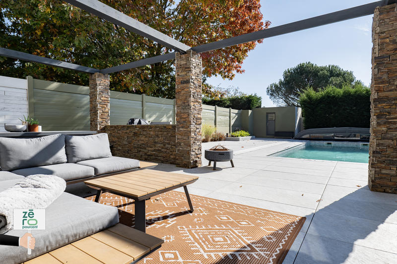 Maison - 182 m² - 6 pièces