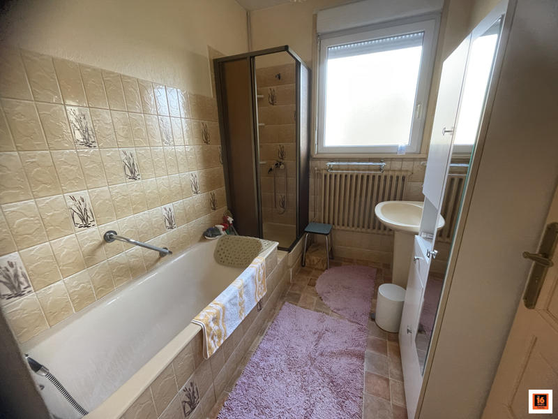 Maison - 100 m² - 4 pièces