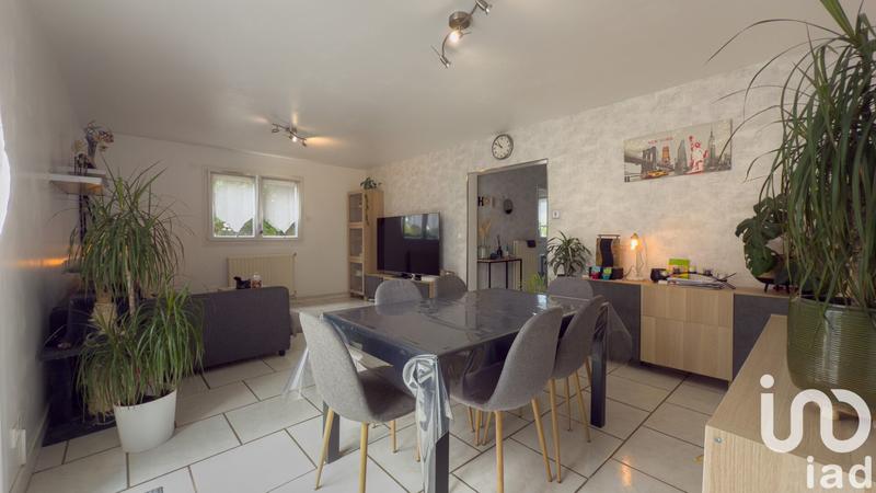 Maison - 93 m² - 4 pièces