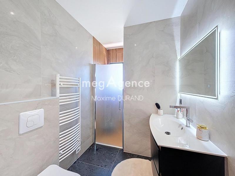 Maison - 174 m² - 7 pièces