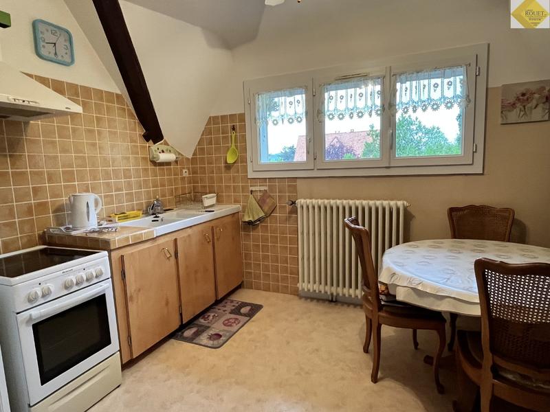 Maison - 170 m² - 8 pièces