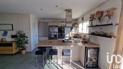 Maison - 147 m² - 5 pièces