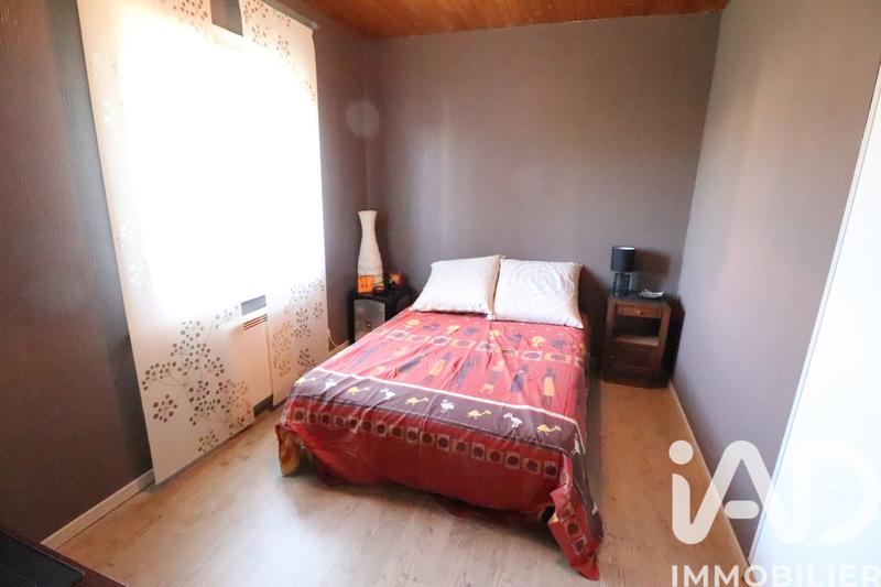 Maison - 99 m² - 5 pièces