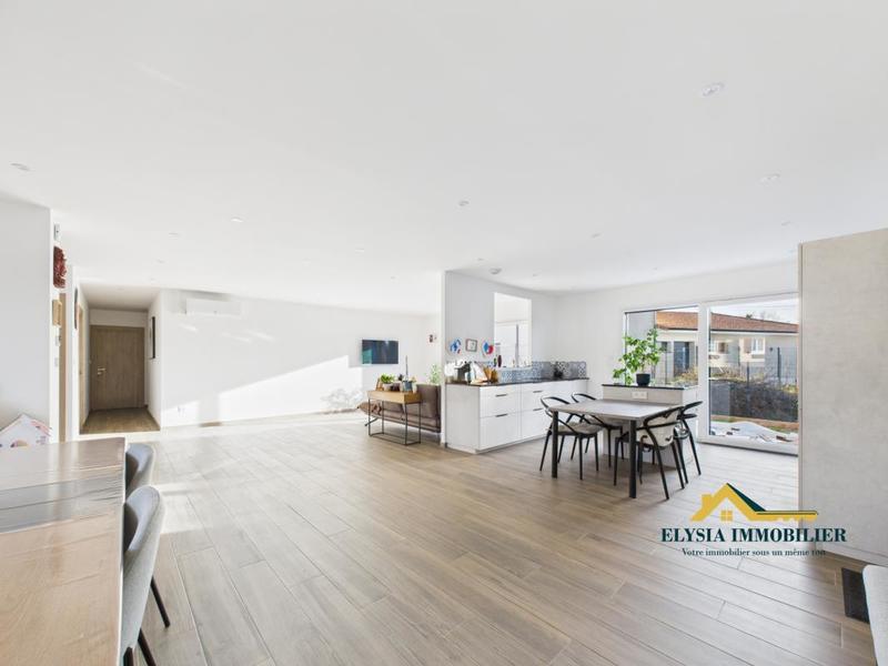 Maison - 160 m² - 6 pièces