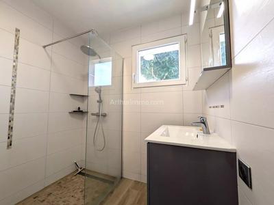 Maison - 106 m² - 6 pièces