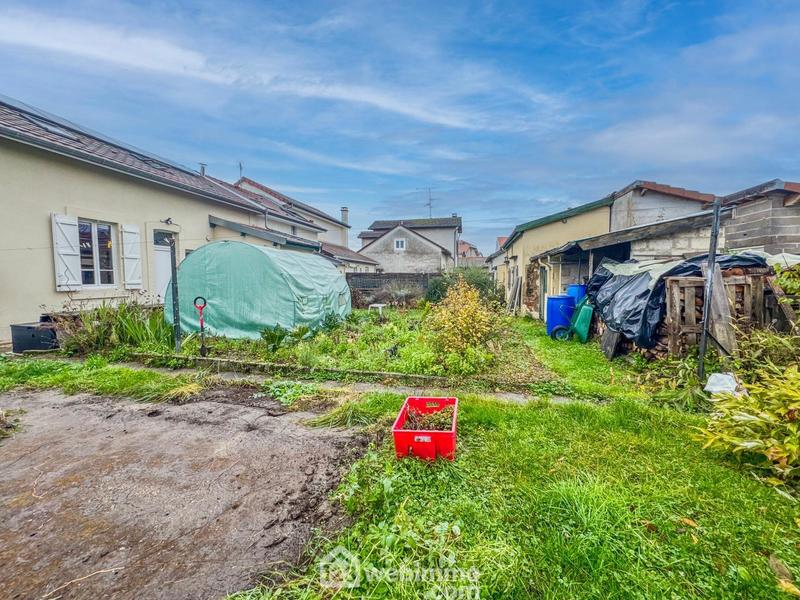 Maison - 106 m² - 5 pièces