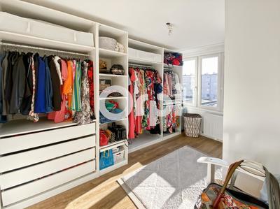 Appartement - 95 m² - 4 pièces