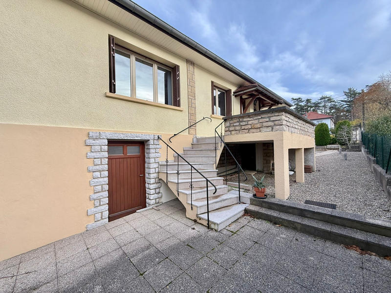 Maison - 95 m² - 5 pièces