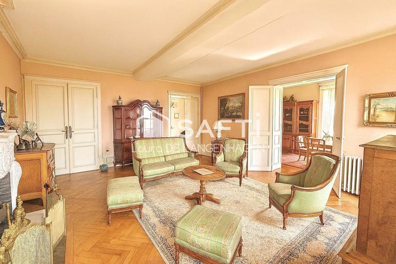 Maison de maîtres - 200 m² - 9 pièces