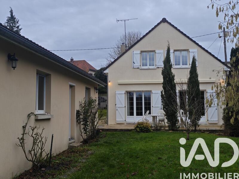 Maison - 156 m² - 7 pièces