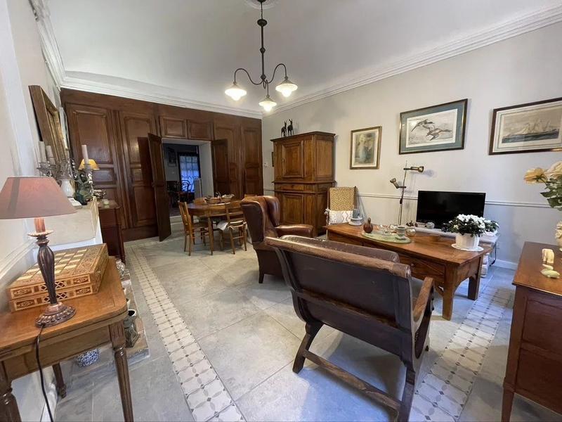 Appartement - 94 m² - 5 pièces