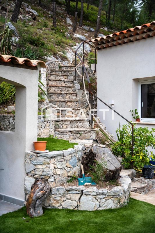 Villa - 120 m² - 4 pièces