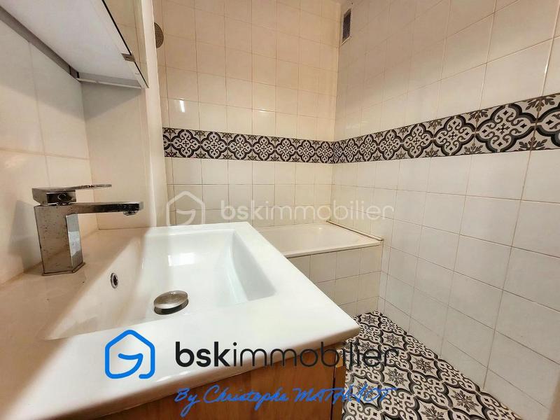 Appartement - 76 m² - 4 pièces