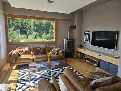 Maison - 178 m² - 7 pièces