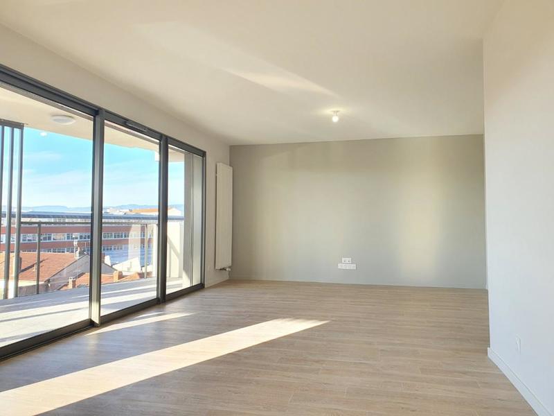 Appartement - 138 m² - 5 pièces