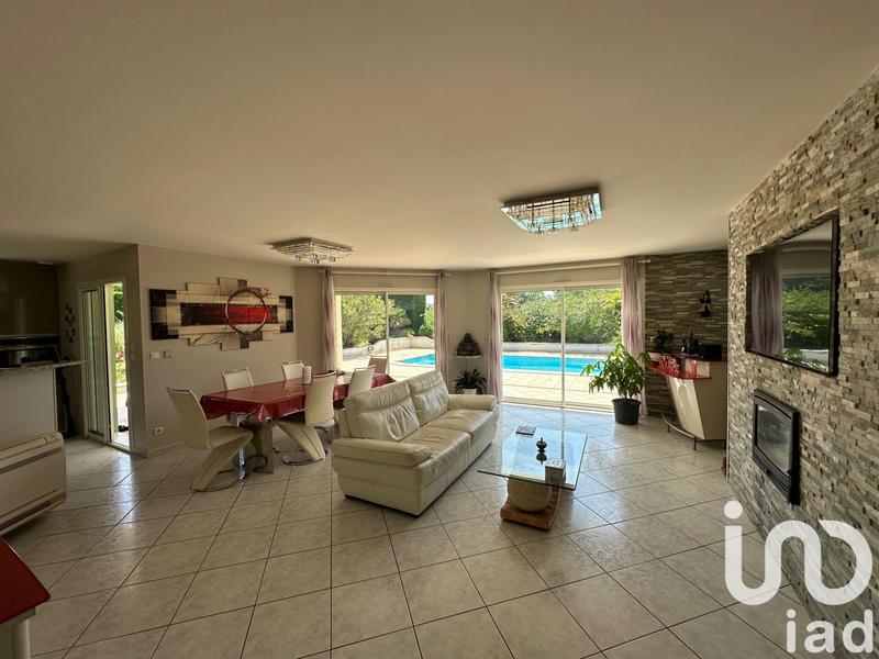 Maison - 166 m² - 5 pièces