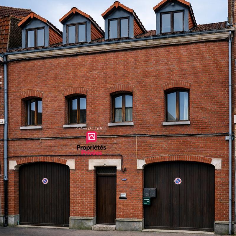 Immeuble - 215 m² - 10 pièces