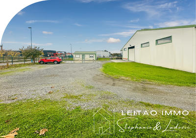 Local d'activités - 822 m²