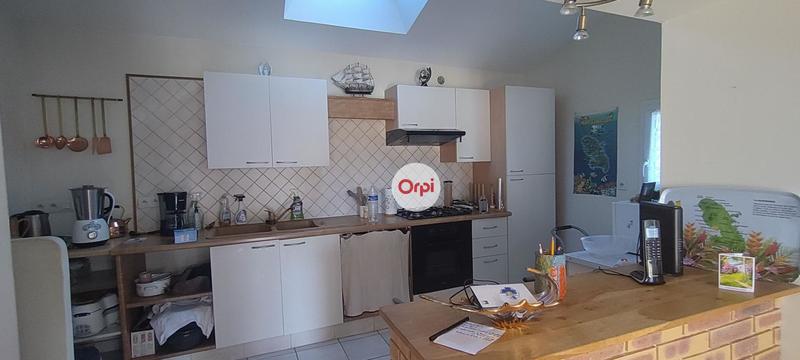 Maison en pierre - 83 m² - 3 pièces