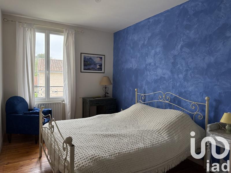 Maison - 201 m² - 6 pièces