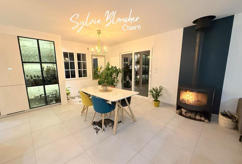 Maison - 160 m² - 7 pièces