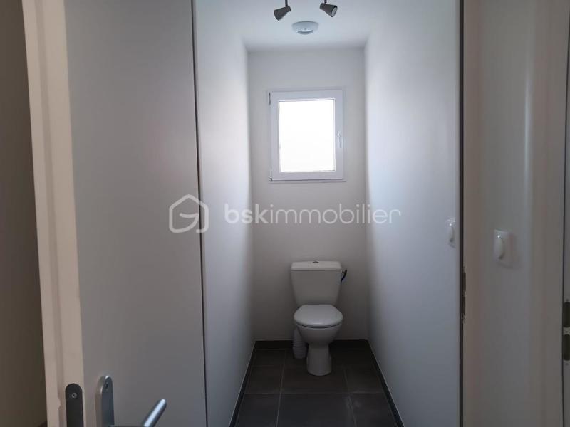 Pavillon - 130 m² - 5 pièces