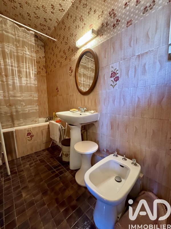 Maison - 98 m² - 5 pièces