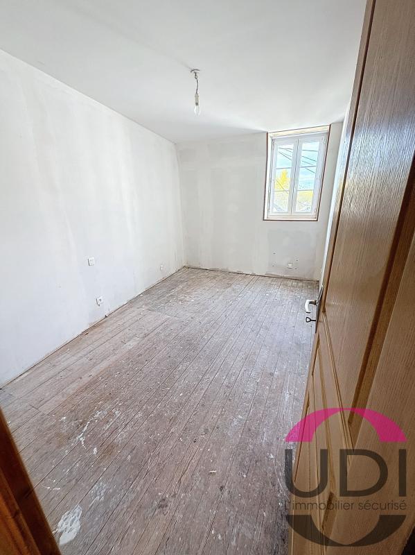 Immeuble - 73 m² - 3 pièces