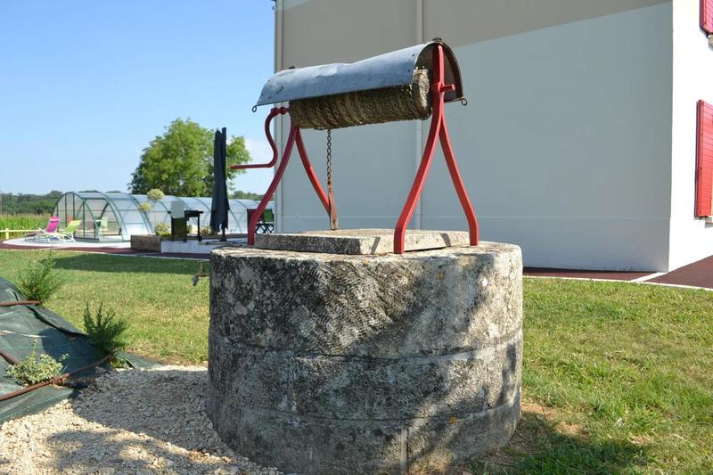 Propriété - 225 m² - 8 pièces