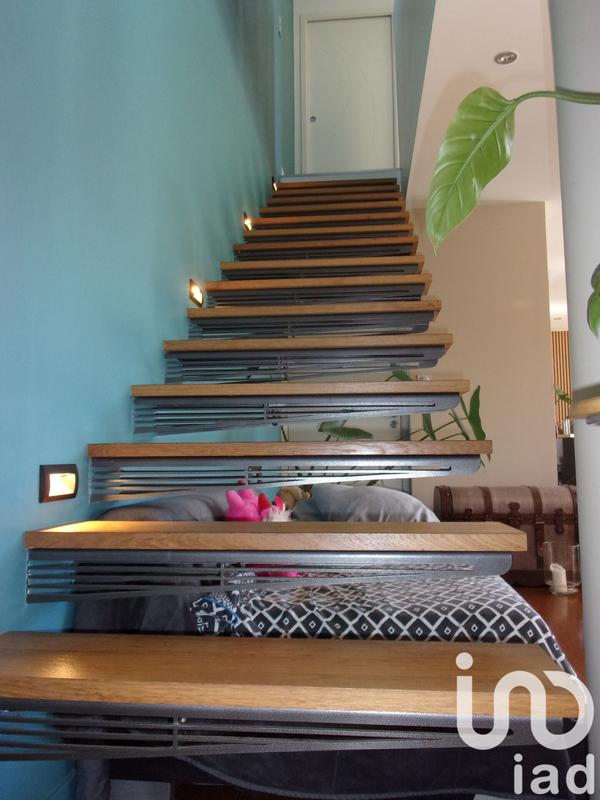 Maison - 221 m² - 9 pièces