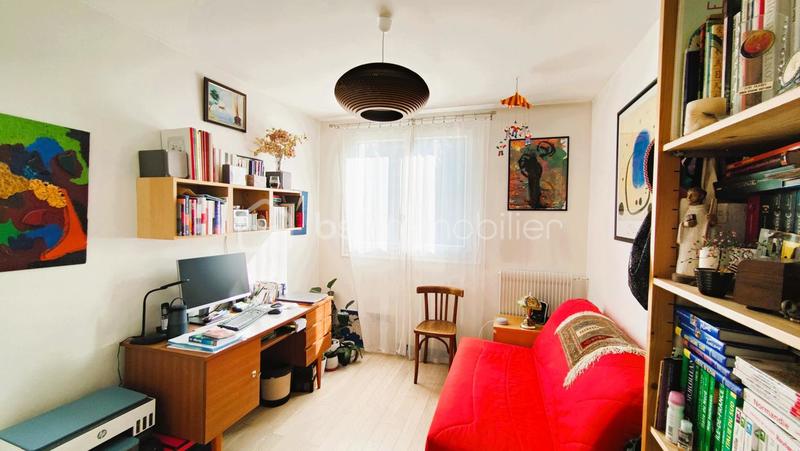 Appartement - 77 m² - 4 pièces