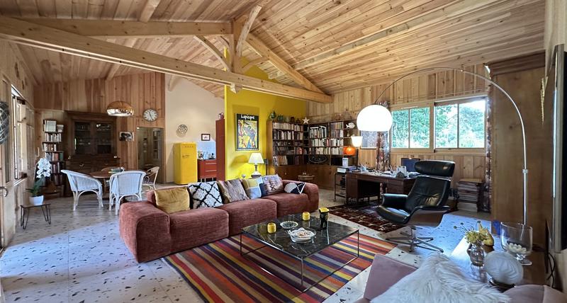 Maison de bois - 165 m² - 4 pièces