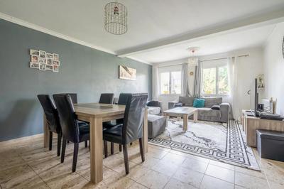 Maison - 175 m² - 7 pièces
