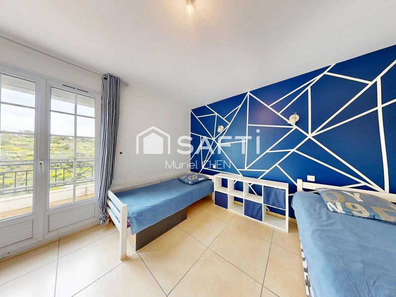 Villa - 321 m² - 10 pièces