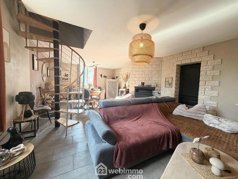 Maison - 184 m² - 6 pièces